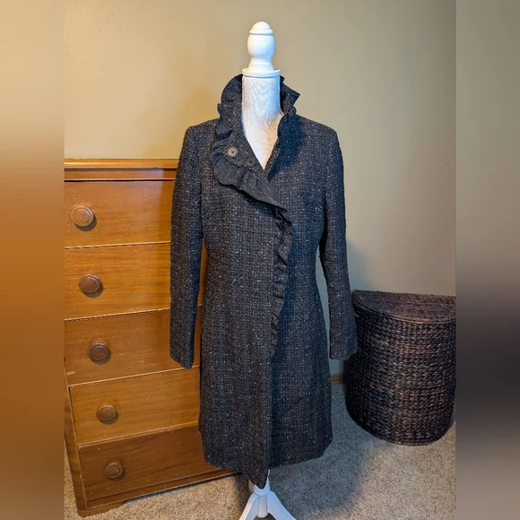 DKNY Women’s Sz 12 Ruffled Black & White Tweed Wool Blend Lined Coat DKNY Coat - Picture 2 of 13